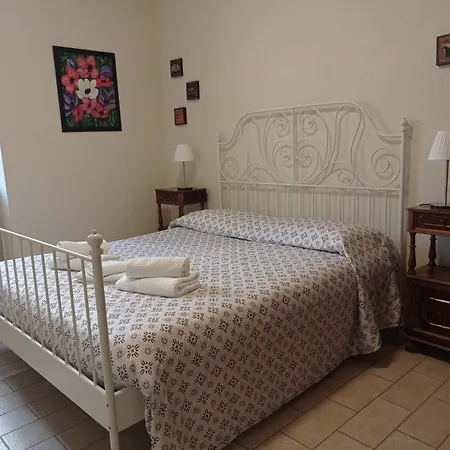 Corte Valesana מלון דירות