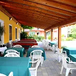 Aparthotel Corte Valesana Lazise